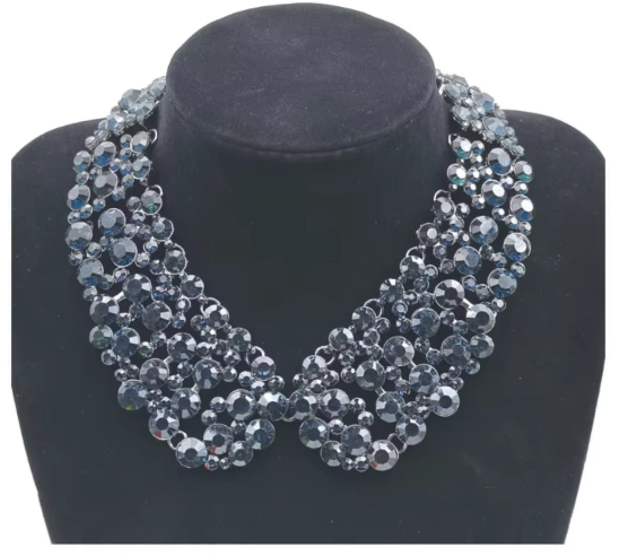 Detachable Blingy Collar